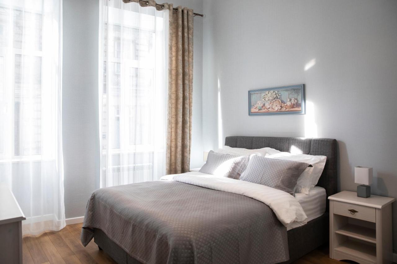 Charming Apartment In The Historic District Of Тбілісі Екстер'єр фото